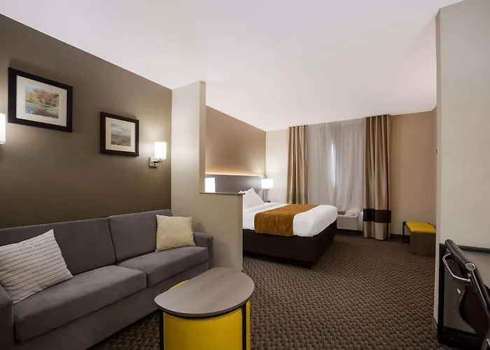 Comfort Inn & Suites Midway - Tallahassee West