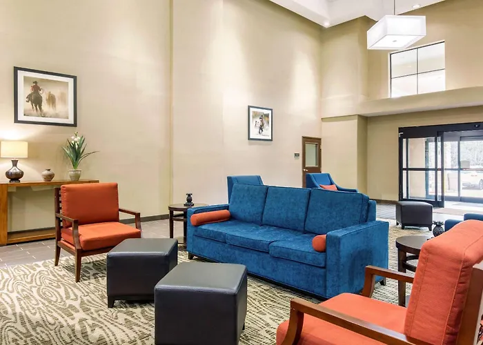 Comfort Suites Humble Bush Intercontinental Airport