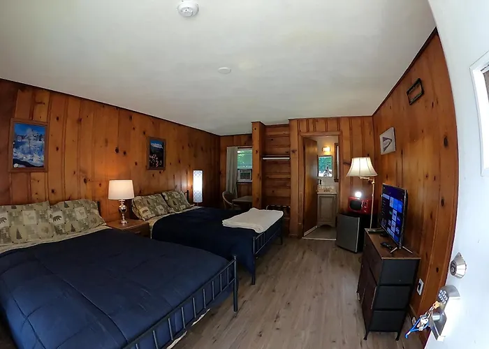 Heart Of The Berkshires Motel