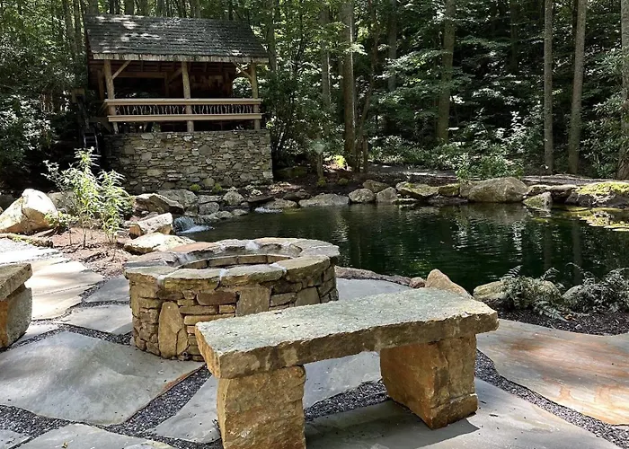Blue Ridge Mountain Air Retreat With Epic Mountain Views!