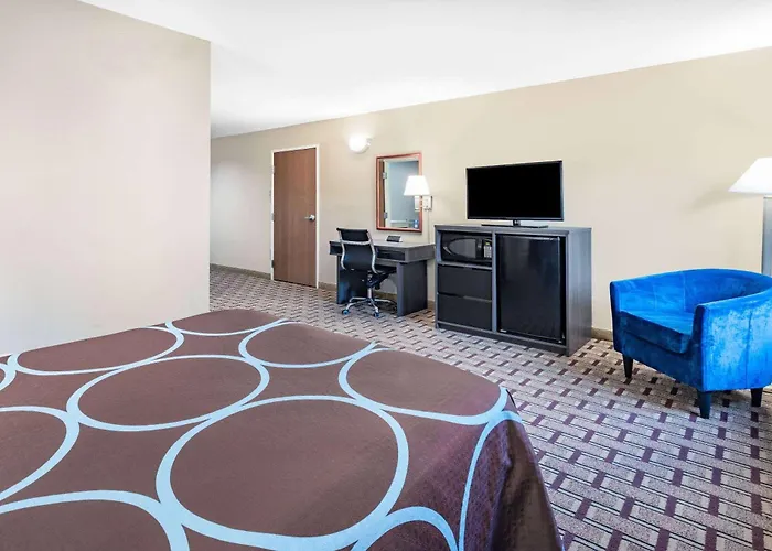 Super 8 By Wyndham Marysville/Port Huron Area