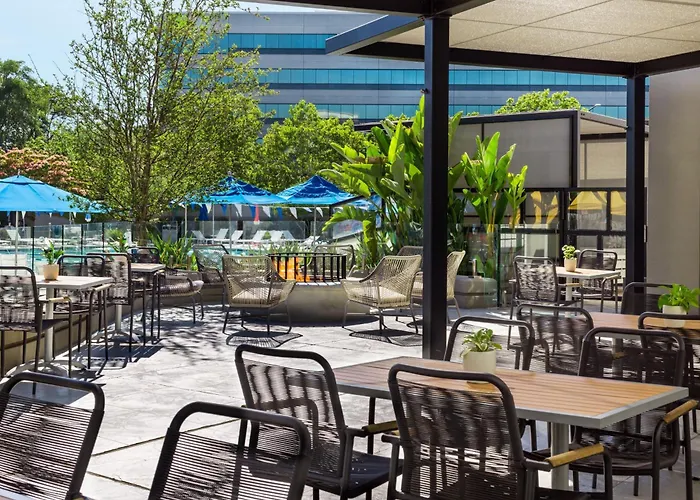 Renaissance Walnut Creek Hotel
