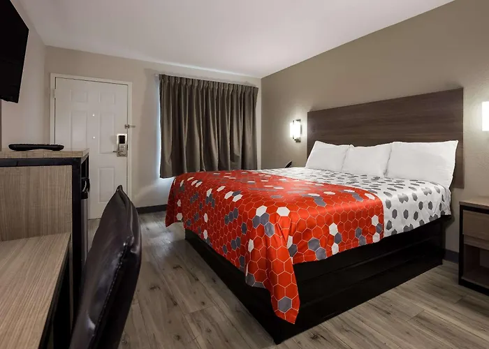 Econo Lodge Mobile Airport Blvd