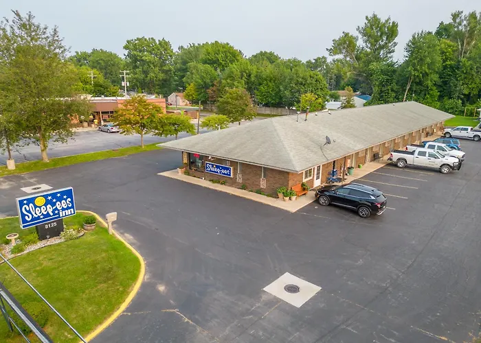 Sleep-Ees Inn, Saginaw & Frankenmuth