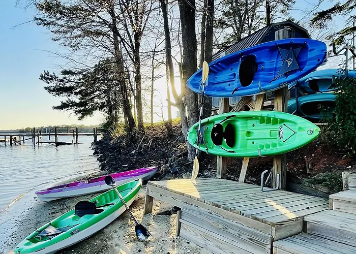 Long Cove Resort And Marina