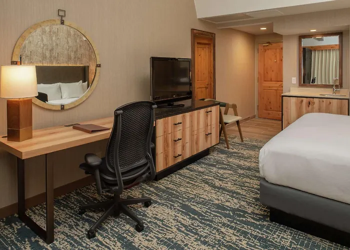 Edgewater Missoula, Tapestry Collection By Hilton