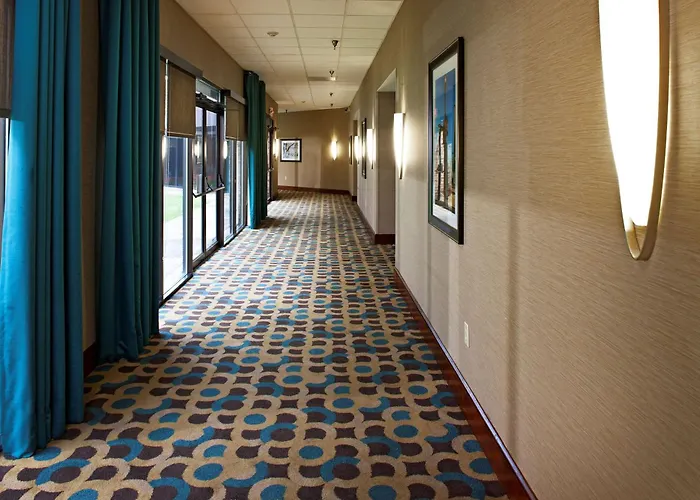 Doubletree By Hilton Murfreesboro