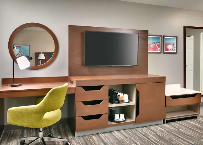 Hampton Inn & Suites Salt Lake City Airport