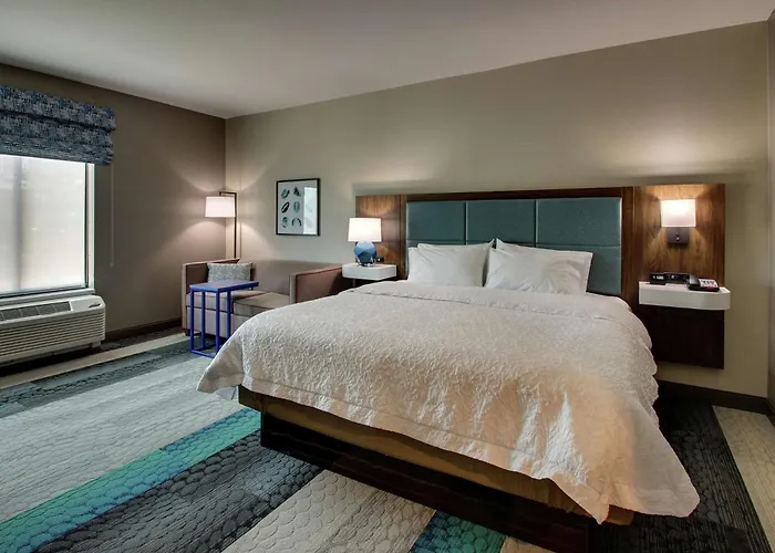 Hampton Inn & Suites By Hilton Southport