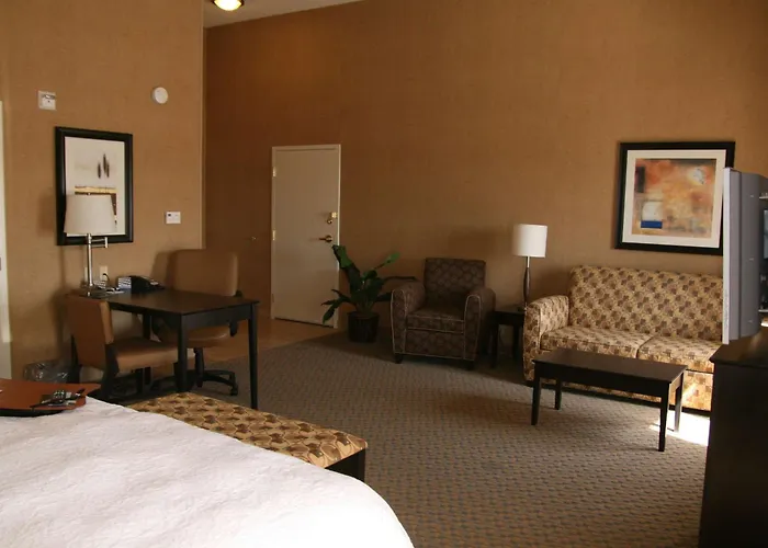 Hampton Inn And Suites Barstow