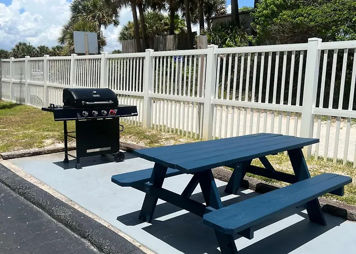 Waters Edge - Ocean View At Symphony Beach Club