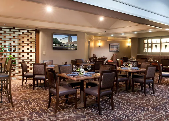 Doubletree By Hilton Lafayette