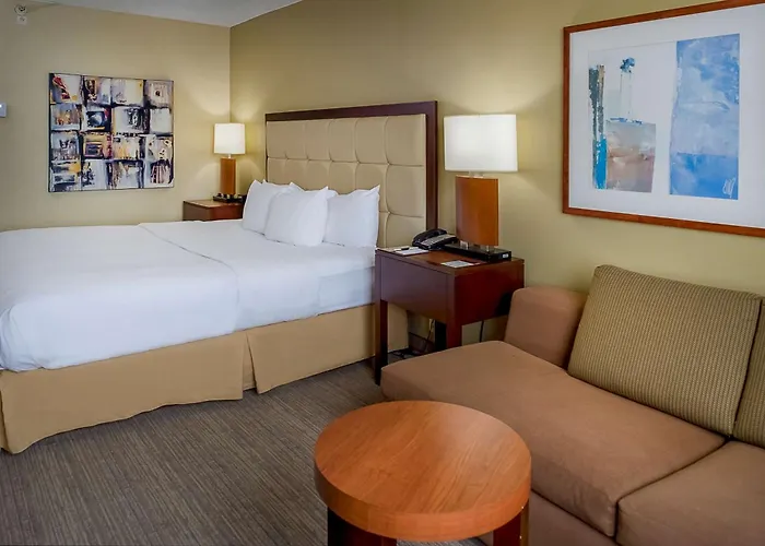 Doubletree By Hilton St. Louis At Westport