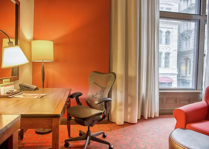 Hilton Garden Inn Milwaukee Downtown