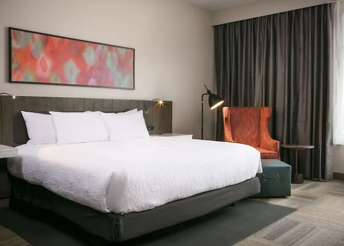 Hilton Garden Inn Iowa City Downtown University