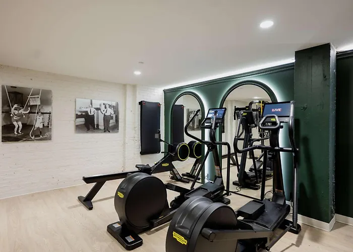 Hotel Fort Des Moines, Curio Collection By Hilton