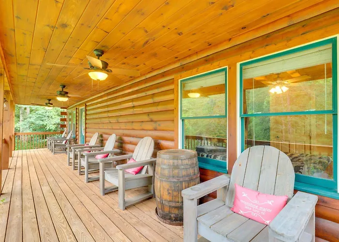Hot Tub Soaks! 'Moonshine Manor' Near Lake Lure