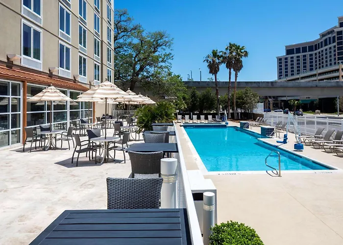 Doubletree By Hilton Biloxi