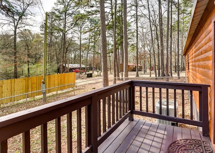 Broken Bow Abode W/ Hot Tub < 7 Mi To Lake!