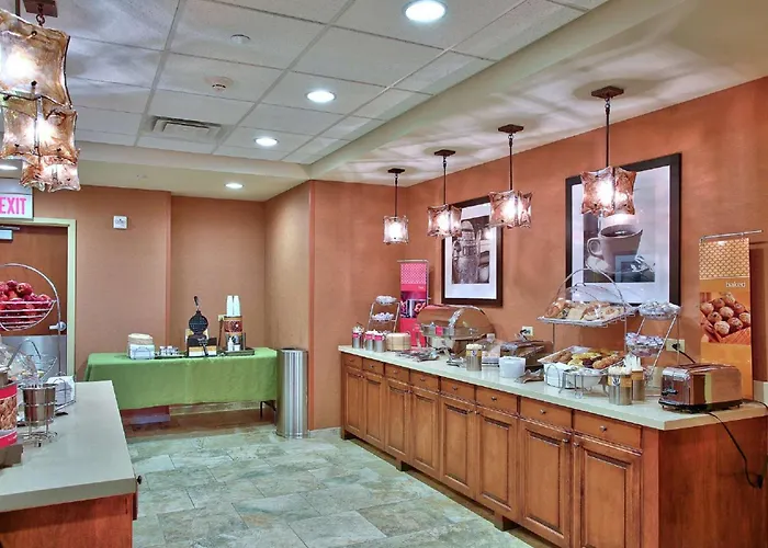 Hampton Inn & Suites Scottsdale At Talking Stick