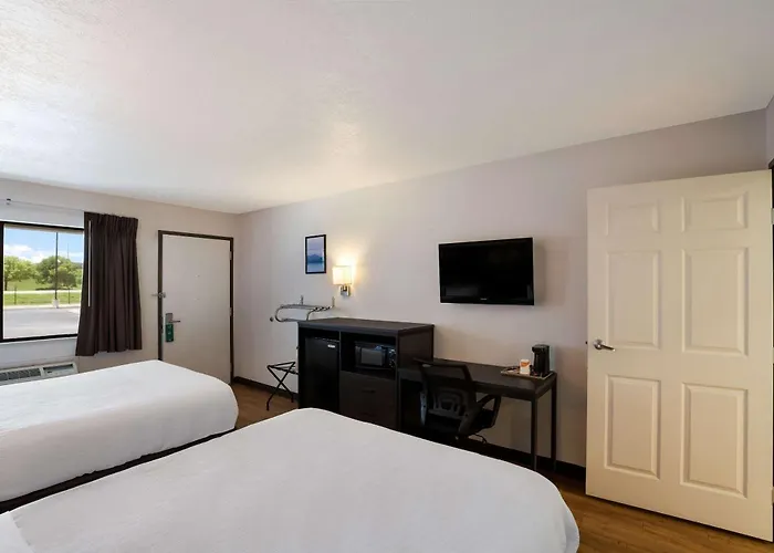 Quality Inn & Suites Junction