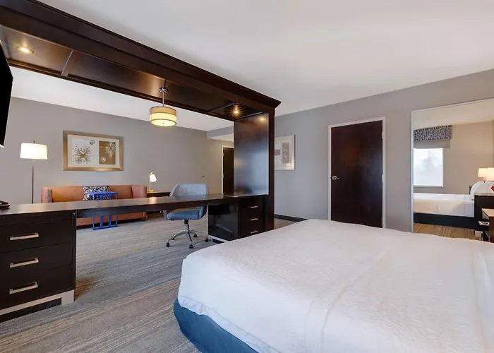 Hampton Inn & Suites Seattle/Federal Way