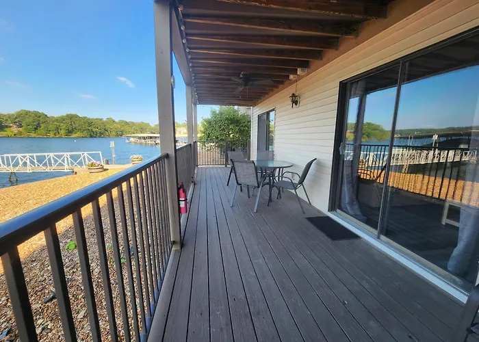 Lakefront Condo With A View Osage Beach