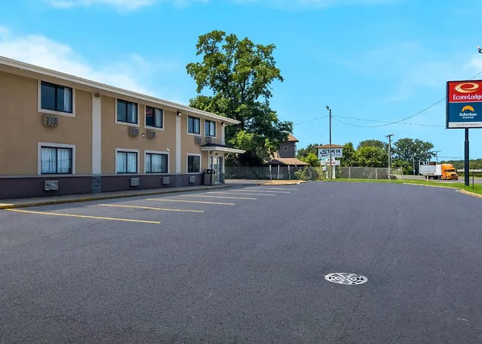 Econo Lodge Portage