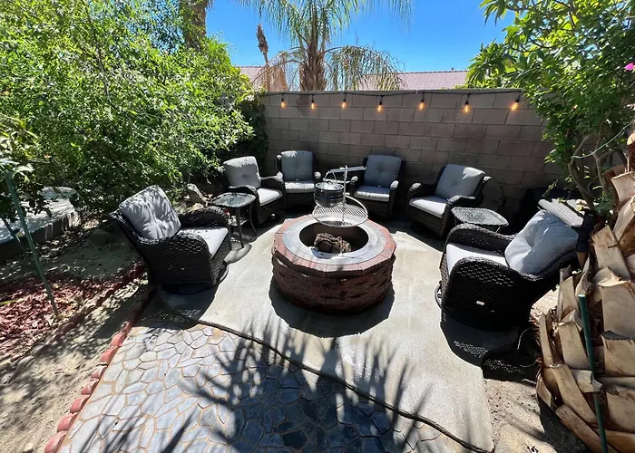3 Bedroom House With Private Pool, Spa&Golf Course!