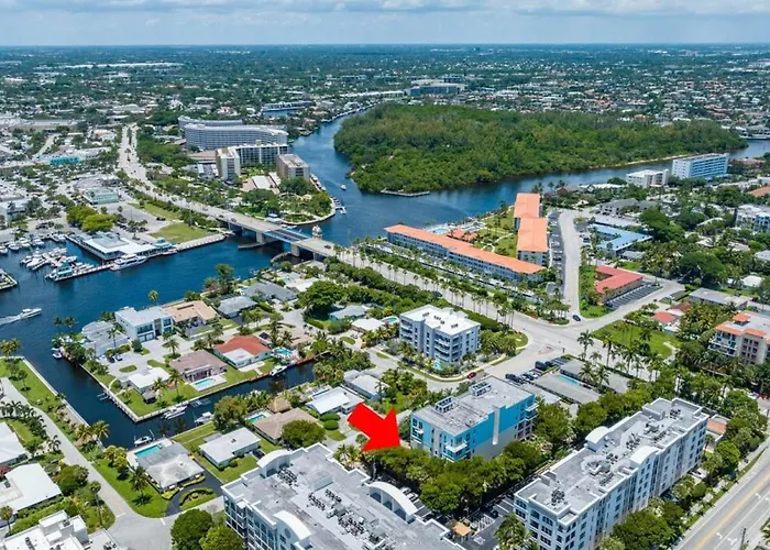 Coastal Condo Deerfield Beach Retreat 3 Bed 2 Bath