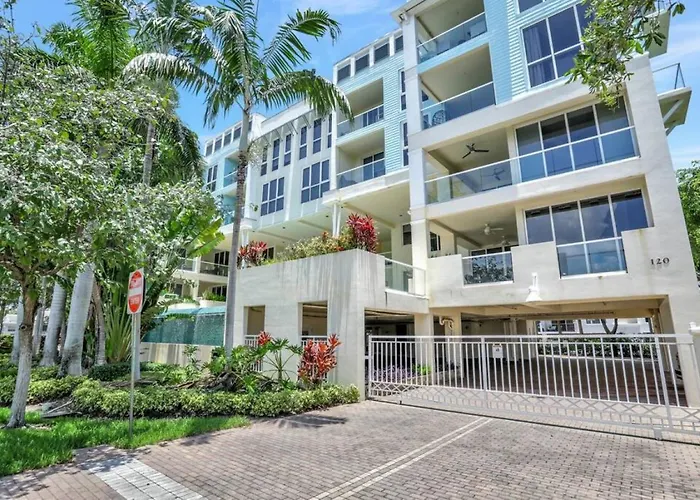 Coastal Condo Deerfield Beach Retreat 3 Bed 2 Bath