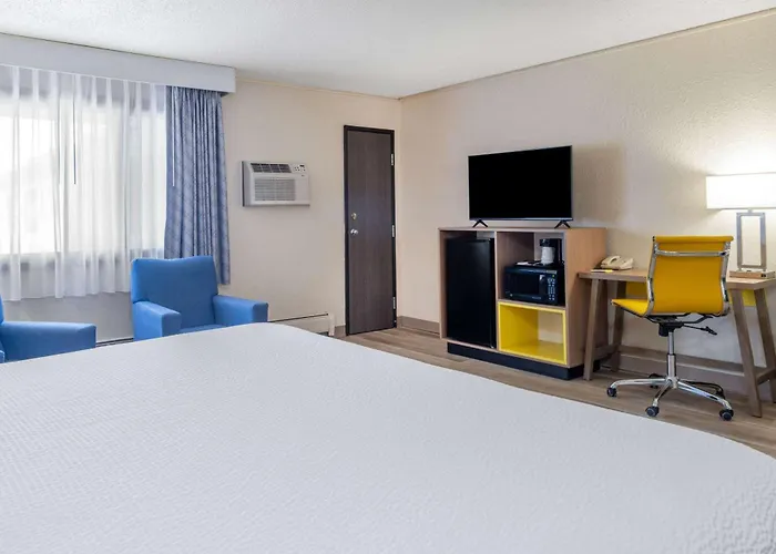Days Inn By Wyndham Sioux Falls Airport
