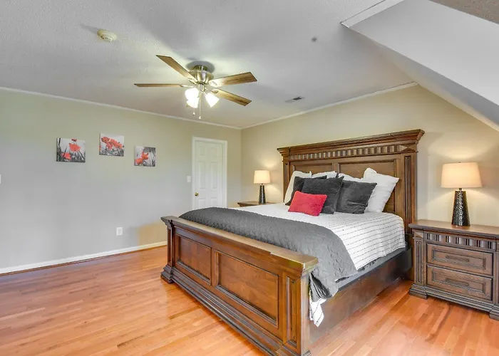 Clemson Game Day Villa Near Campus & Lakes