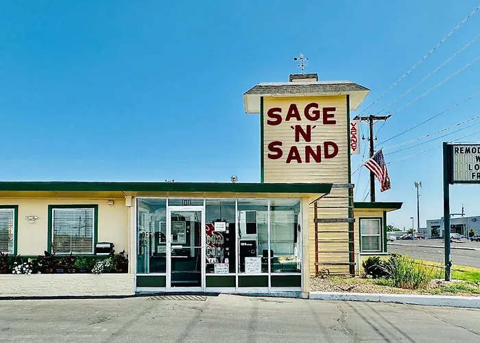 Sage N Sand Motel