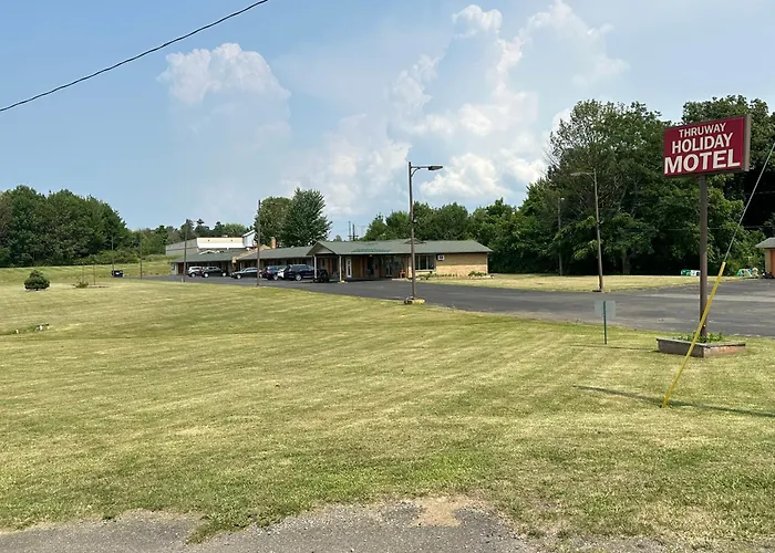 Thruway Holiday Motel
