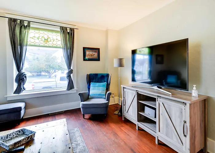 Red Lodge Home On Broadway - 15 Min To Ski Resort!