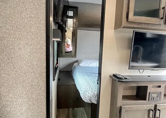 Comfortable & Private Stay In Moreno Valley
