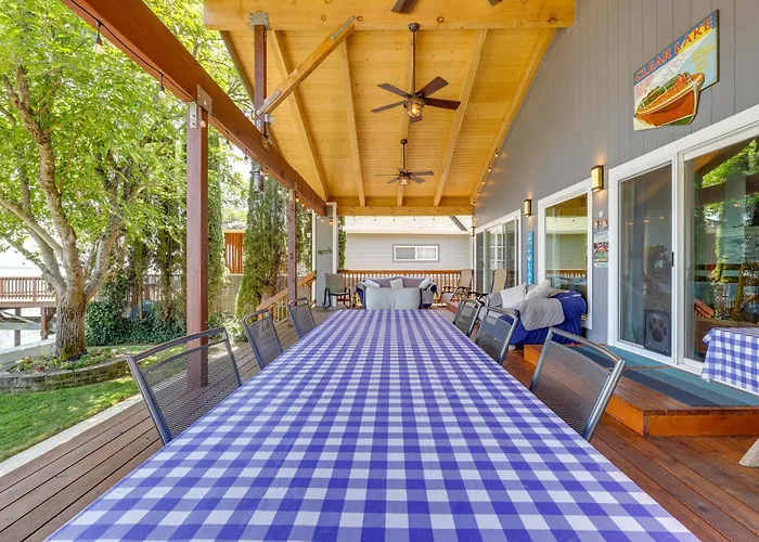 Spacious Lakeport House On Clear Lake W/ Dock