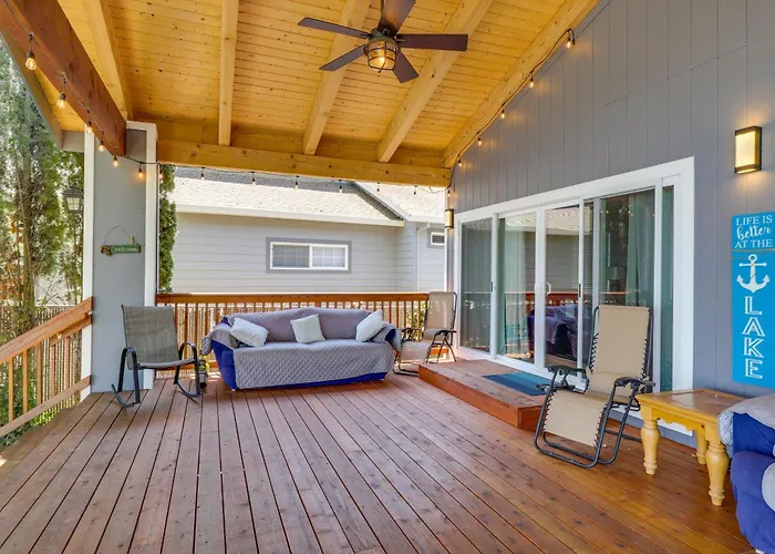 Spacious Lakeport House On Clear Lake W/ Dock