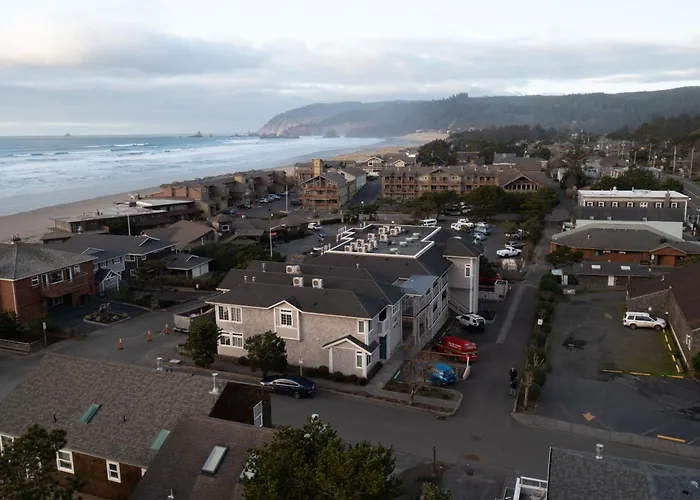 Hallmark Resort In Cannon Beach