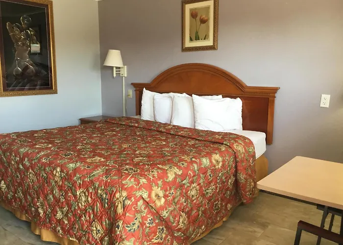 Budget Inn Plainview