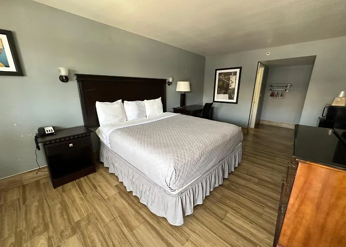 Home Suites Hill Country