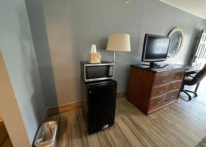 Home Suites Hill Country
