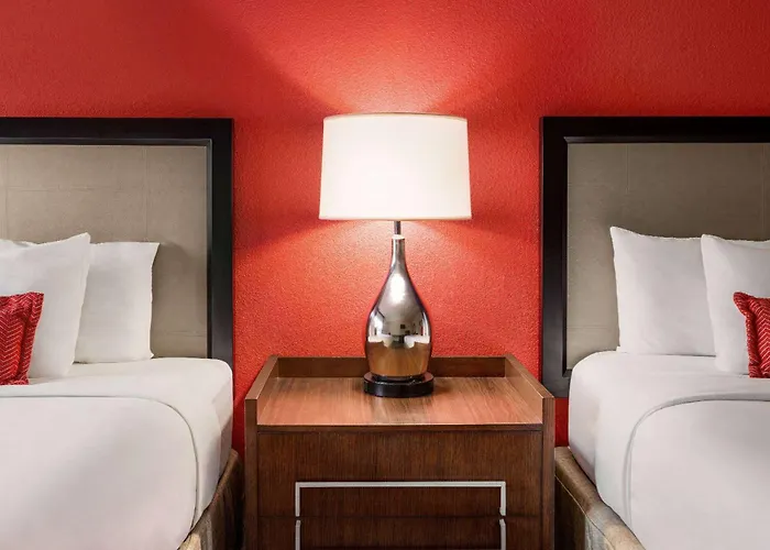 Ramada By Wyndham Albuquerque Airport