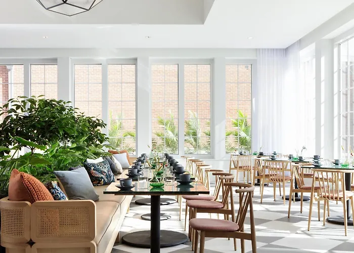 Kimpton - The Forum Hotel By Ihg