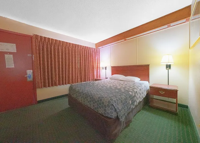 Broadway Inn Portland Downtown