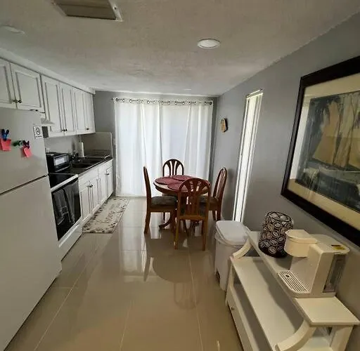 Comfy 2 Bedroom Apartment