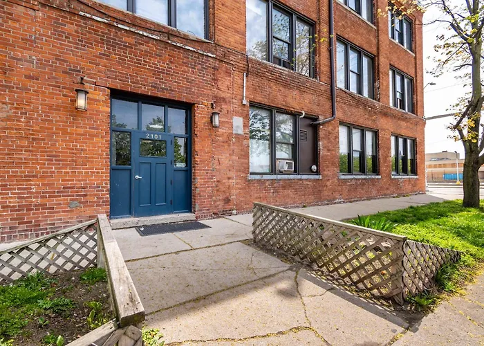 420 Friendly Skyline View Downtown Loft Free Parking