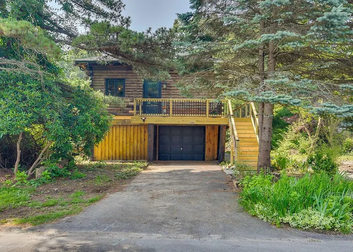 Fairhaven Harbor-Front Gem - Steps From The Water!