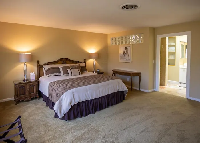 Poolside Splendor! Spacious De Anza Golf Club Home